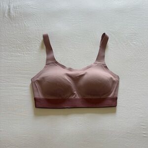 Lululemon Athletica bra